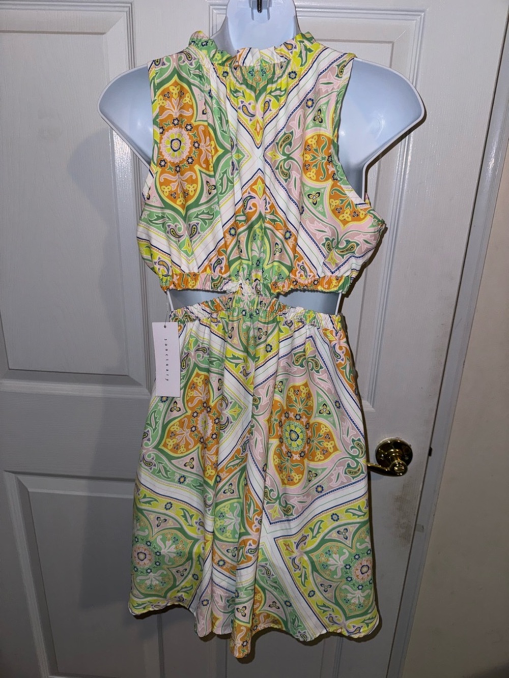 Sanctuary Sleeveless Green & Yellow Printed Cutout Dress - Picture 3 of 4